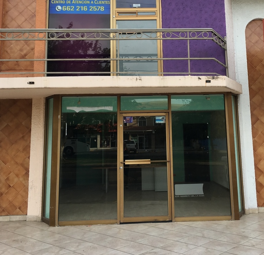 <span style="font-weight: bold;">Planta baja</span><br>